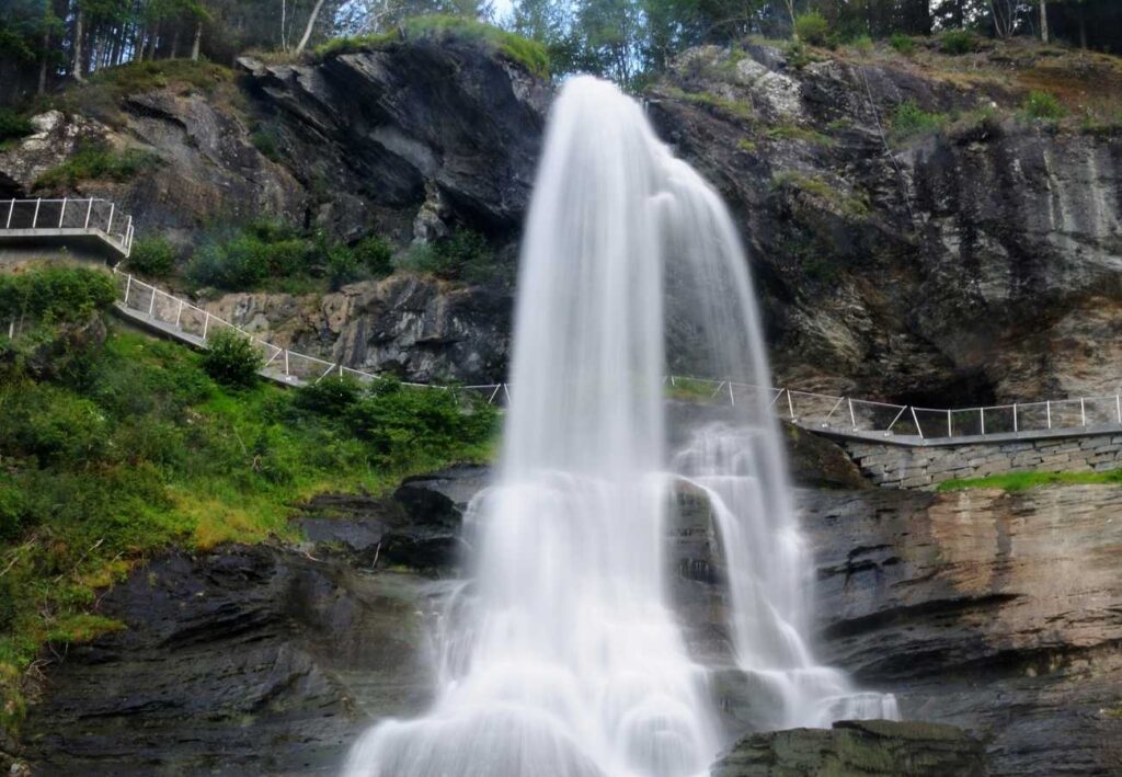 steindalsfossen